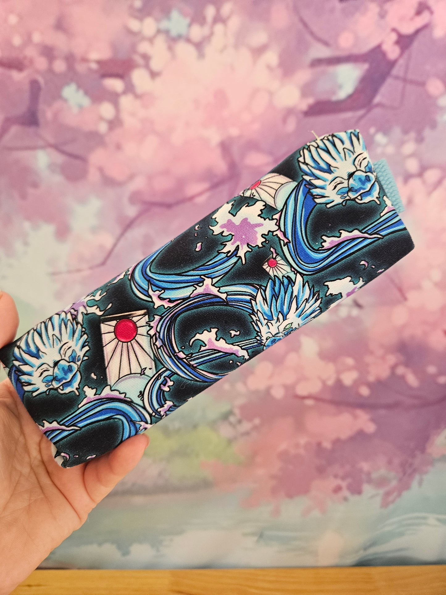 Water Technique Pencil & Glasses Case