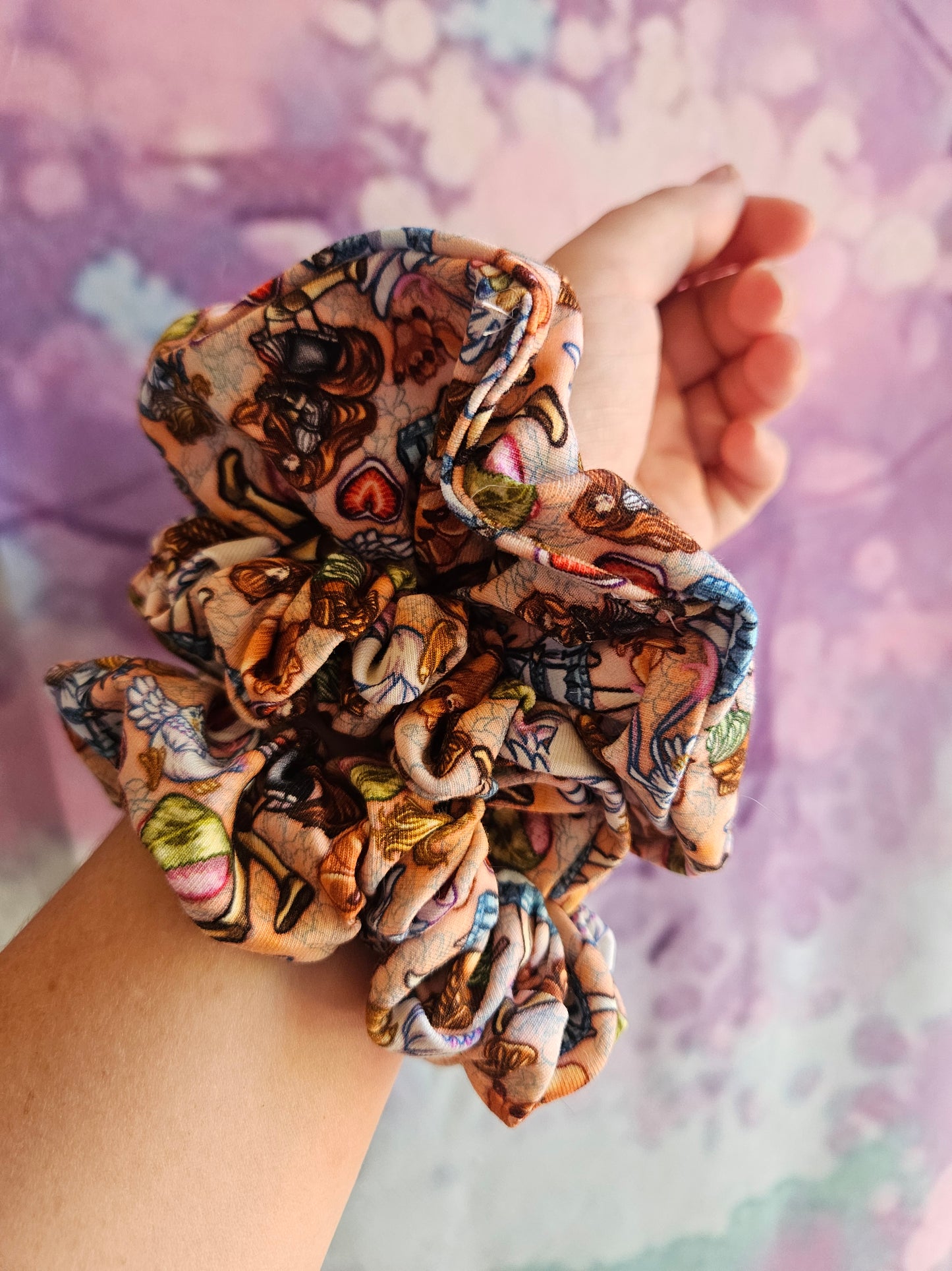 Shield Hero Scrunchie