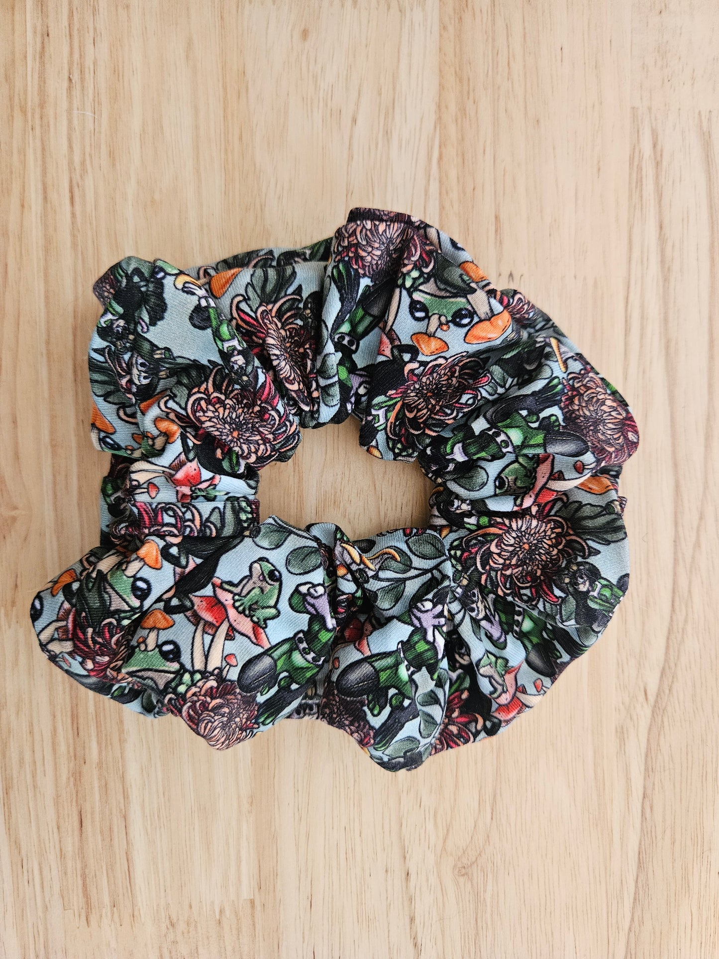Froppy Scrunchie
