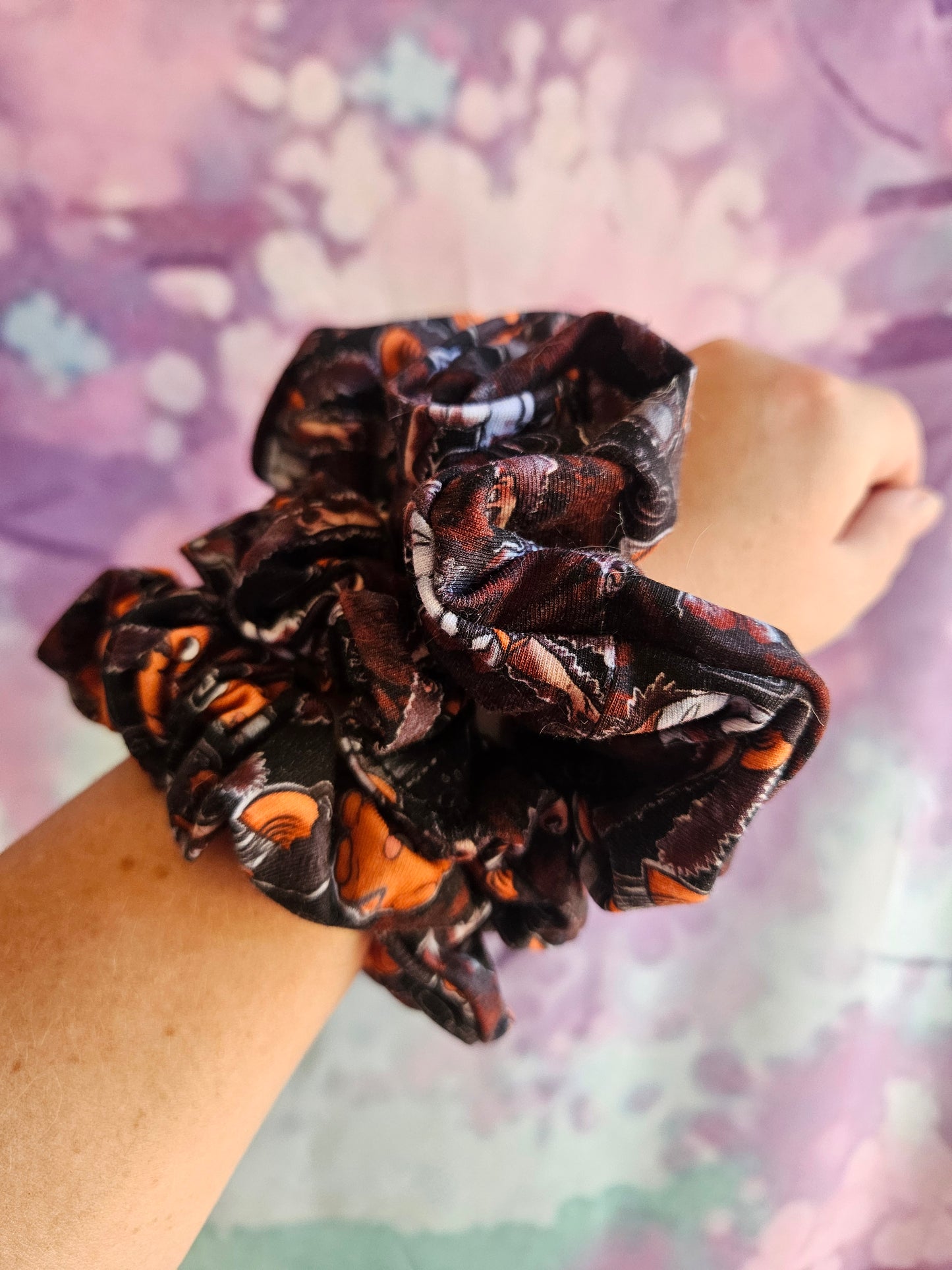 Chainsaw Pochita Scrunchie