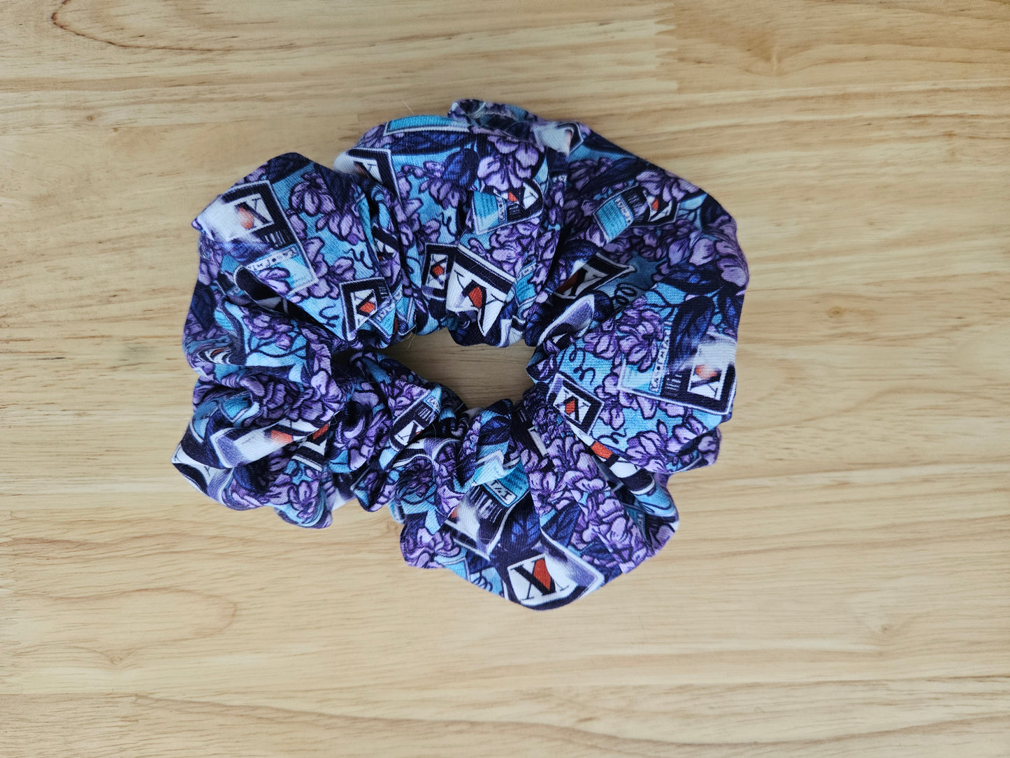 Hunter cards Scrunchie