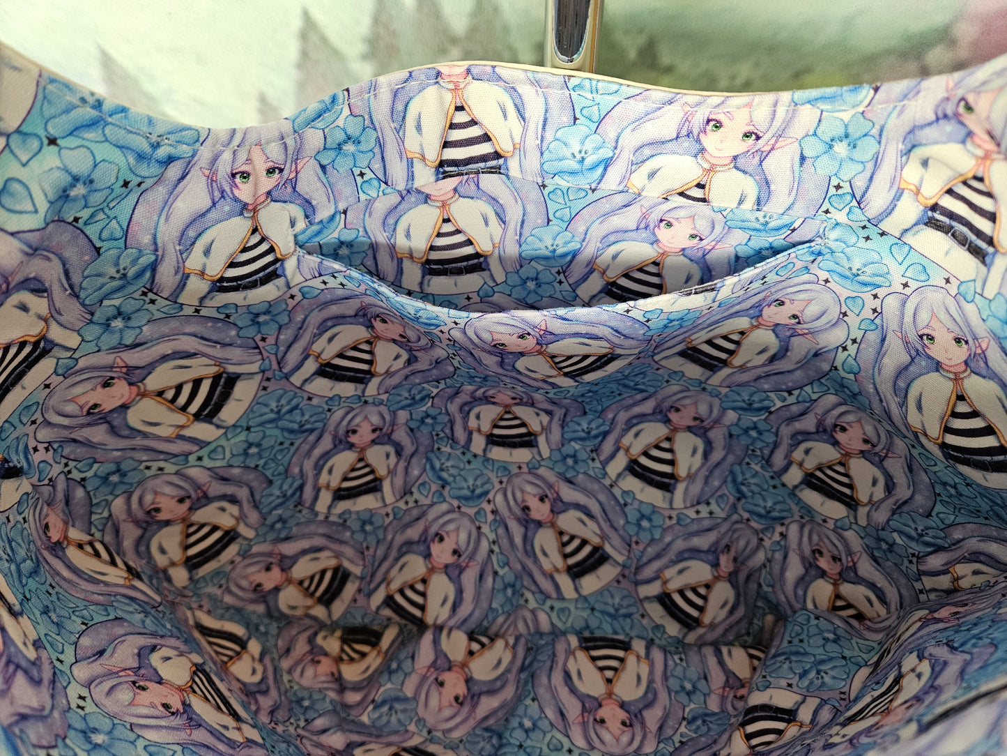 Frieren Peekaboo Bag