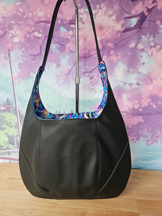 Elemental Tails Peekaboo Bag